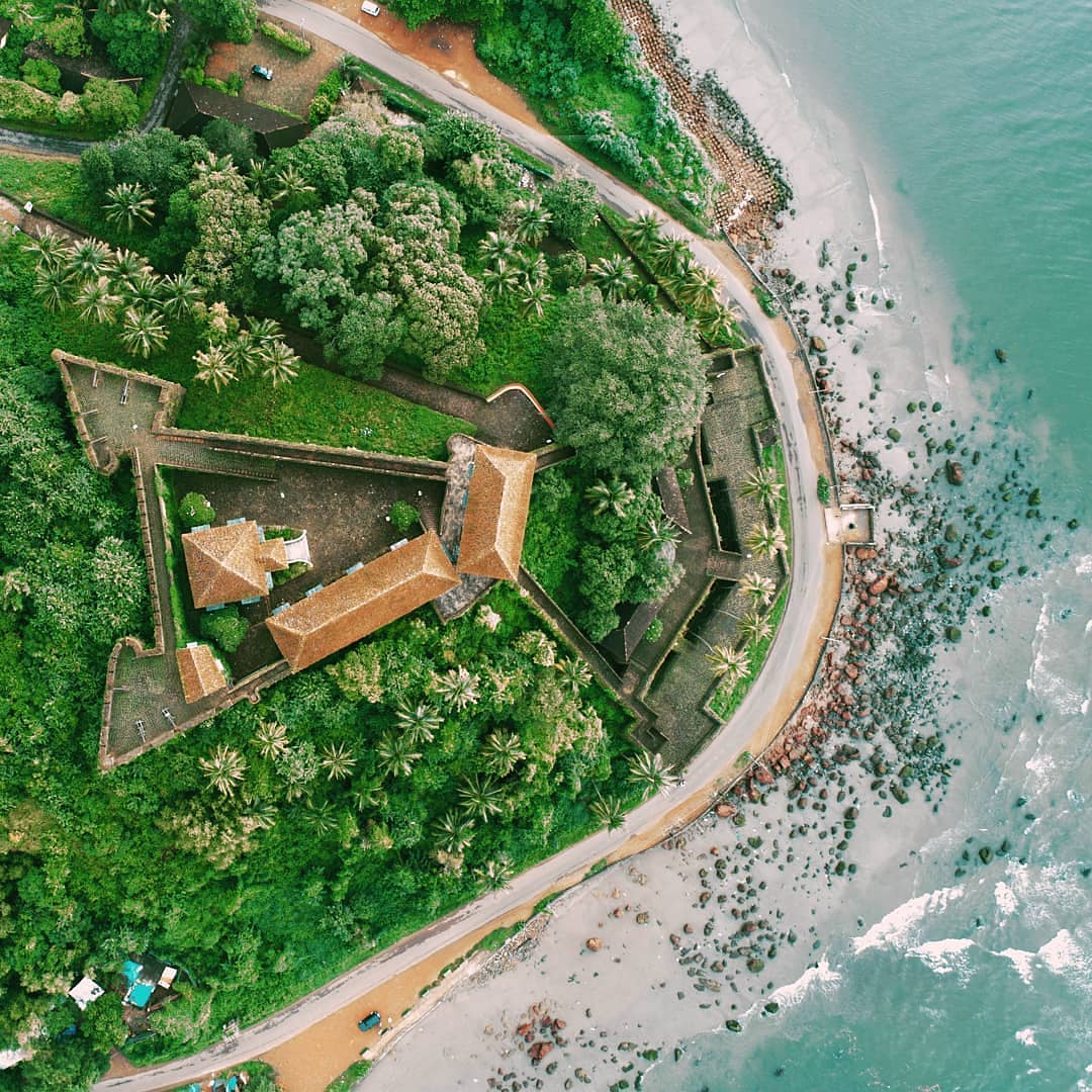 Reis Mogos Fort - North Goa Forts